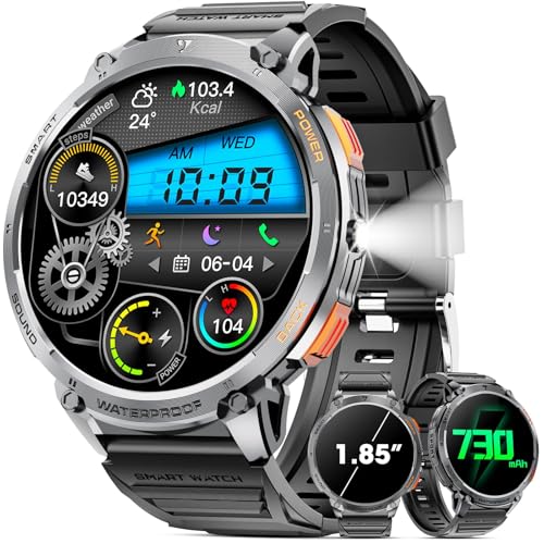 Militaire Montre Connectée Homme avec 1,85'' HD/LED Lampe/730mAh, Smart Watch Homme avec Appel Bluetooth, IP68 Étanche/100+ Modes Sportifs/Fréquence Cardiaque/SpO2 /Suivi du Sommeil Android iOS